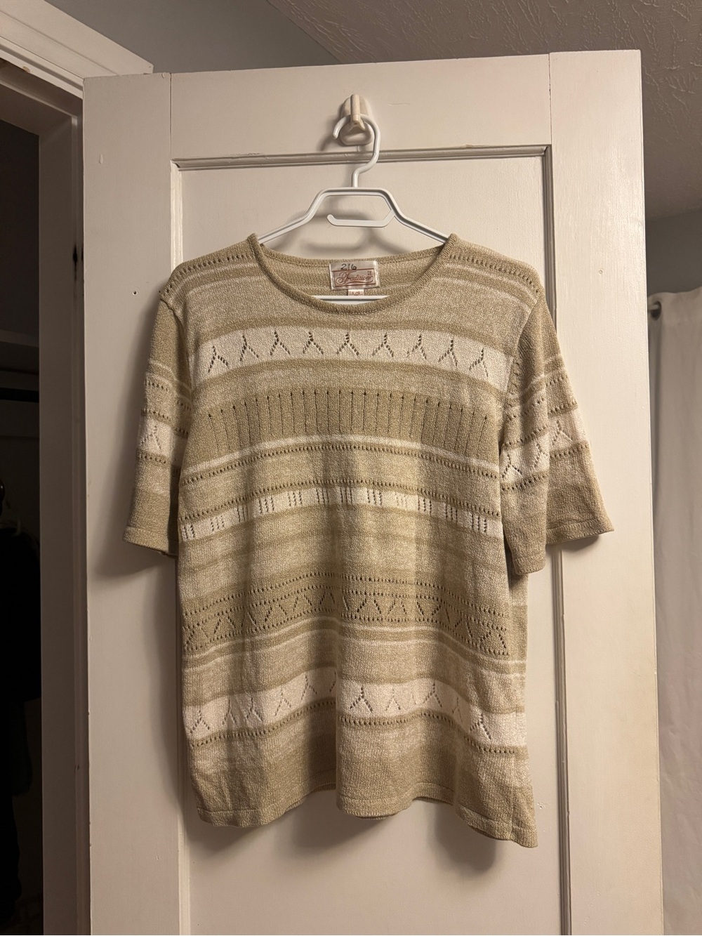 90s Vintage Tan Patterned Knit Short-Sleeve Sweater